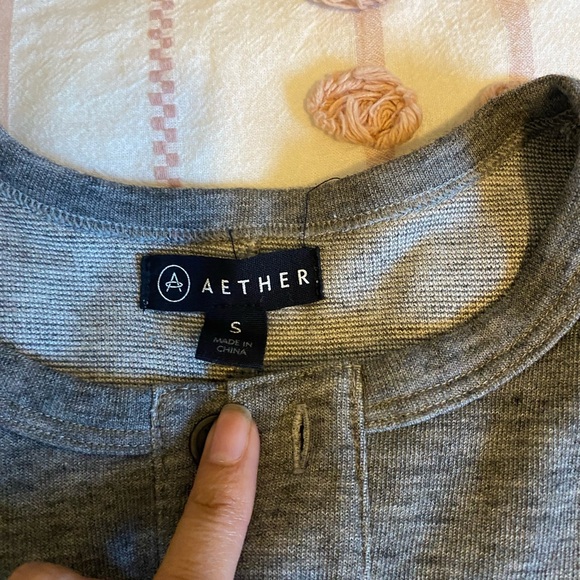 Aether Gray Henley - Picture 4 of 7